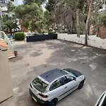 Jacqueline شقة سالو