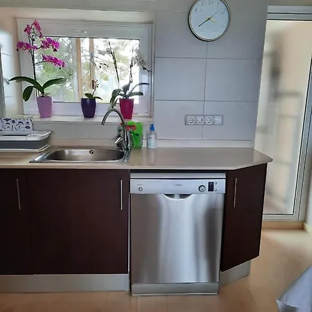 Jacqueline Apartment